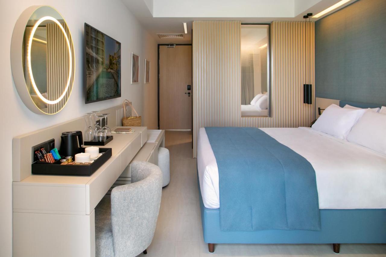 Mercure Larnaca Beach Resort Buitenkant foto
